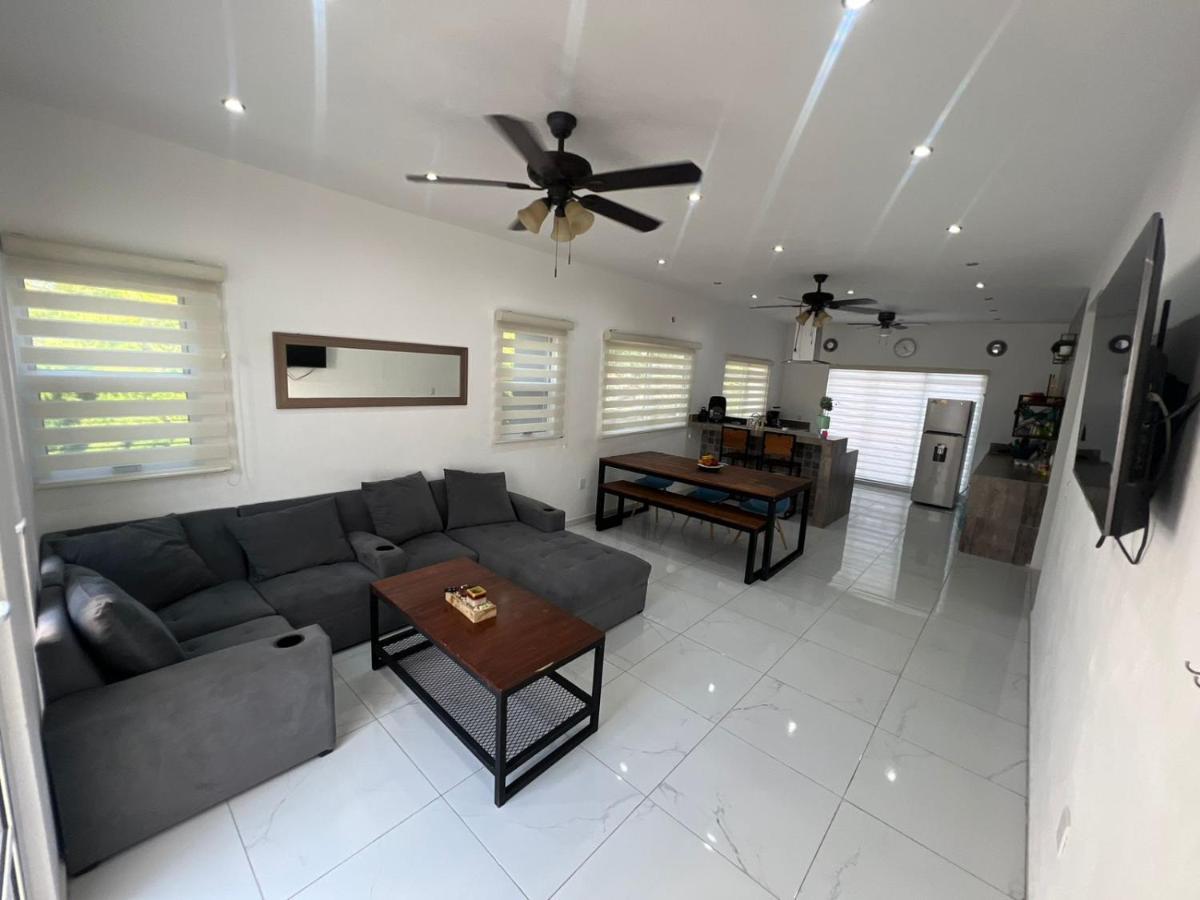 Casa Paloma 2 En Segunda Planta Cerca De Aeropuerto Y Centro Comercial Chetumal Eksteriør billede
